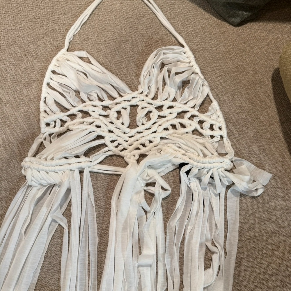 PrettyLittleThing White Pleated Fabric